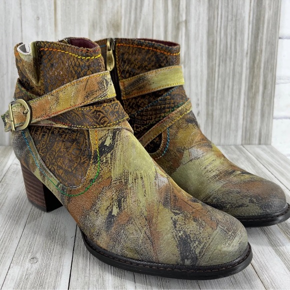 L’Artiste Hand Painted Leather Ankle Boots Size 6.5 - Picture 9 of 11